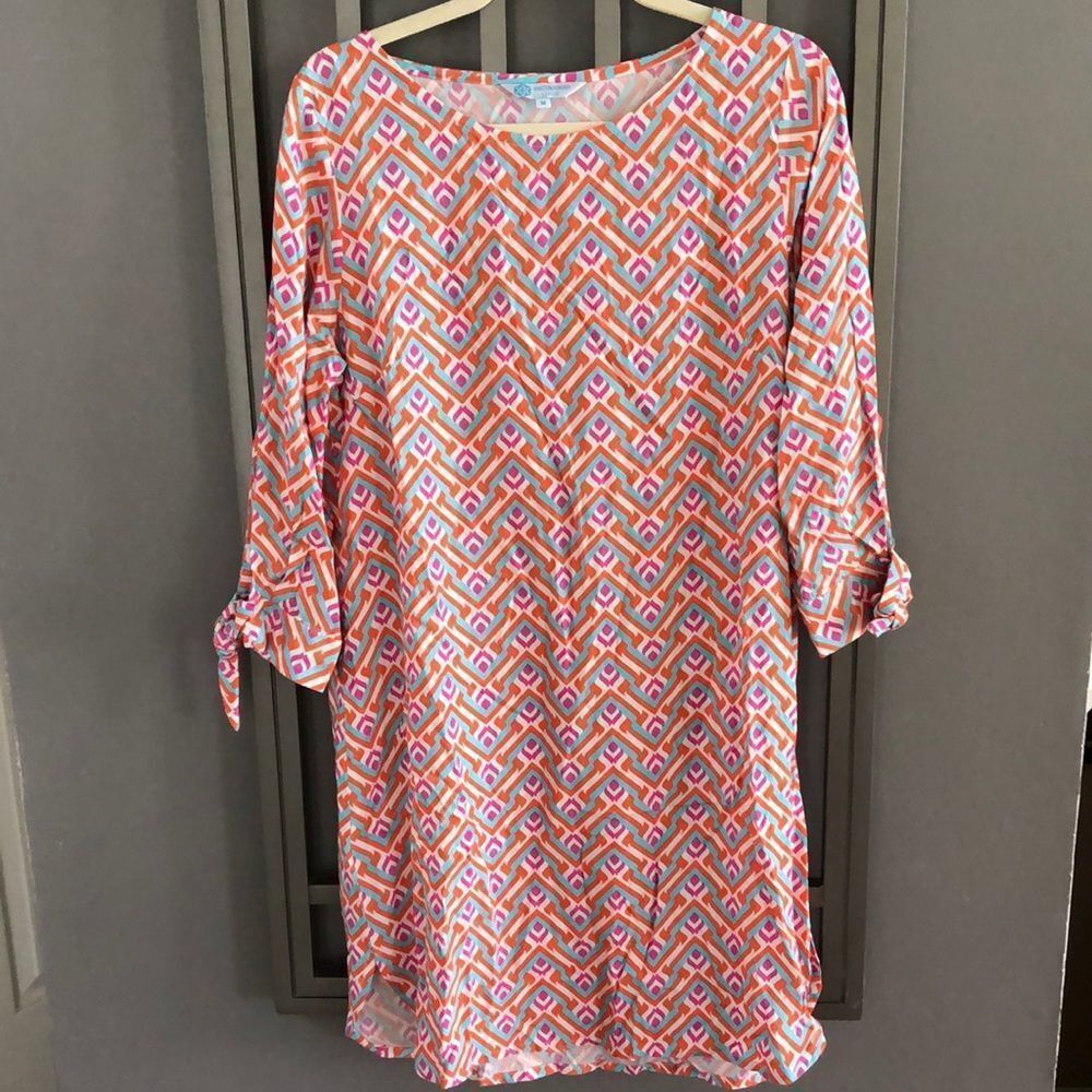 Escapada three-quarter sleeve shift dress M